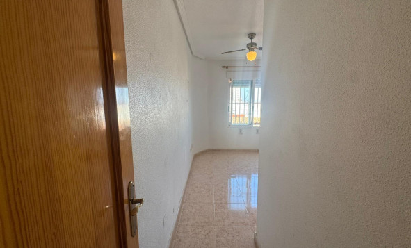 Resale - 1. Apartment / flat - Torrevieja - Costa Blanca South