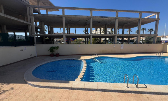 Resale - 1. Apartment / flat - Torrevieja - Costa Blanca South