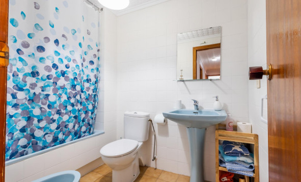 Resale - 1. Apartment / flat - Torrevieja - Costa Blanca South