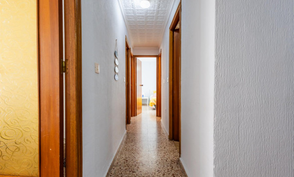 Resale - 1. Apartment / flat - Torrevieja - Costa Blanca South