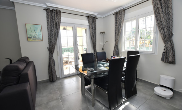 Reventa - 3. Casa indepiende - Orihuela Costa - Costa Blanca Sur