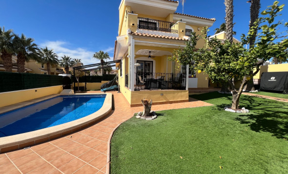 Reventa - 3. Casa indepiende - Orihuela Costa - Costa Blanca Sur