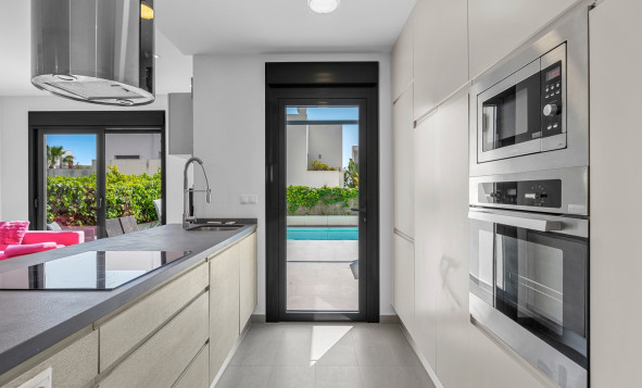 Reventa - 3. Casa indepiende - Ciudad Quesada - La Laguna