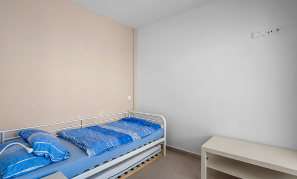 Reventa - 3. Casa indepiende - Ciudad Quesada - La Laguna