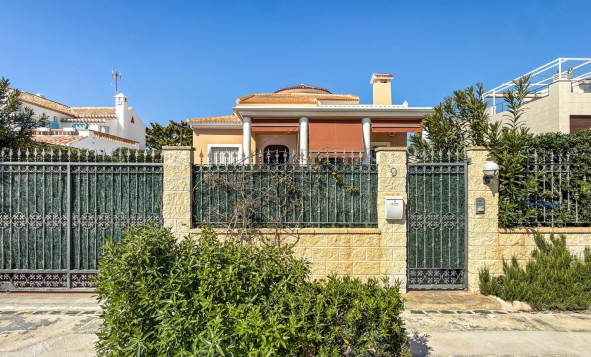 Reventa - 3. Casa indepiende - Torrevieja - Costa Blanca Sur