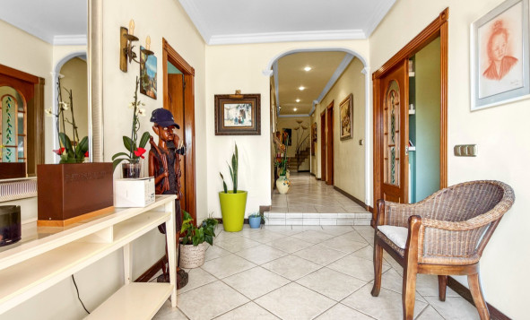 Reventa - 3. Casa indepiende - Torrevieja - Costa Blanca Sur