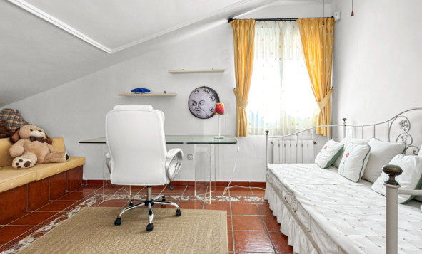 Reventa - 3. Casa indepiende - Torrevieja - Costa Blanca Sur