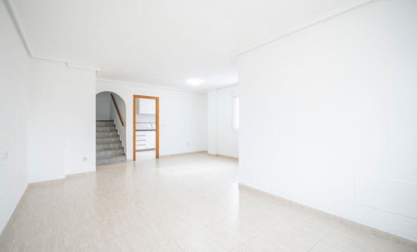 Resale - 4. Semi-detached villa - Ciudad Quesada - Costa Blanca South