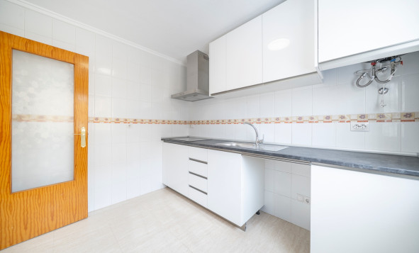 Resale - 4. Semi-detached villa - Ciudad Quesada - Costa Blanca South