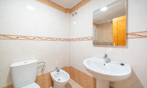 Resale - 4. Semi-detached villa - Ciudad Quesada - Costa Blanca South