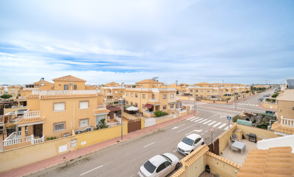 Resale - 4. Semi-detached villa - Ciudad Quesada - Costa Blanca South