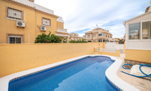 Resale - 4. Semi-detached villa - Ciudad Quesada - Costa Blanca South