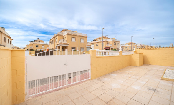 Resale - 4. Semi-detached villa - Ciudad Quesada - Costa Blanca South