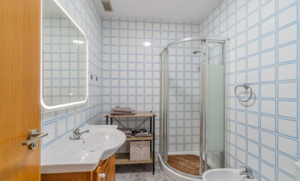 Reventa - 1. Apartamento / piso - Orihuela Costa - Costa Blanca Sur