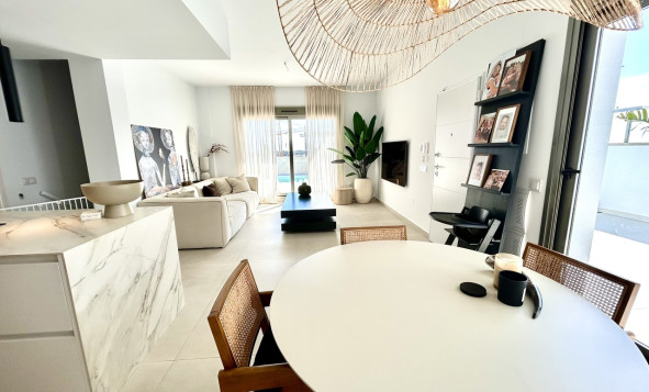 Reventa - 3. Casa indepiende - San Miguel de Salinas - Costa Blanca Sur