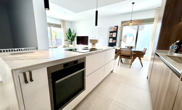 Reventa - 3. Casa indepiende - San Miguel de Salinas - Costa Blanca Sur