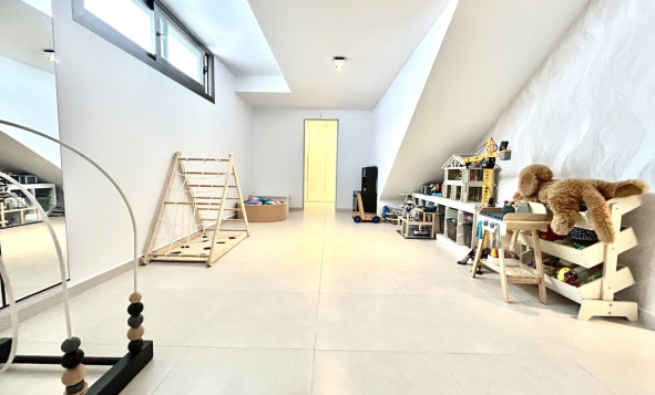 Reventa - 3. Casa indepiende - San Miguel de Salinas - Costa Blanca Sur