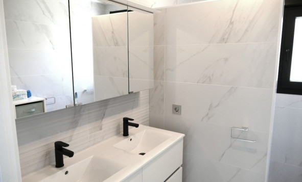 Resale - 3. Detached house - Benijófar - Costa Blanca South