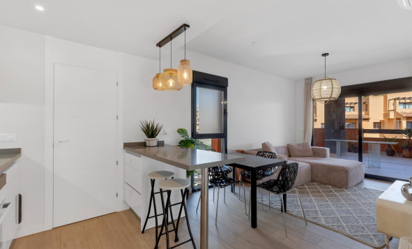 Reventa - 1. Apartamento / piso - Orihuela Costa - Costa Blanca Sur