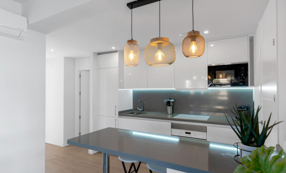 Reventa - 1. Apartamento / piso - Orihuela Costa - Costa Blanca Sur