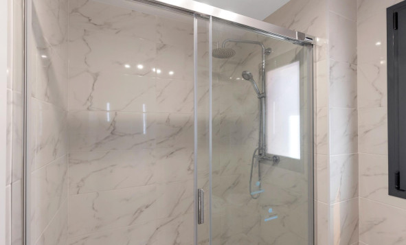 Reventa - 1. Apartamento / piso - Orihuela Costa - Costa Blanca Sur