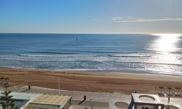 Resale - 1. Apartment / flat - Torrevieja - PLAYA DE LA MATA