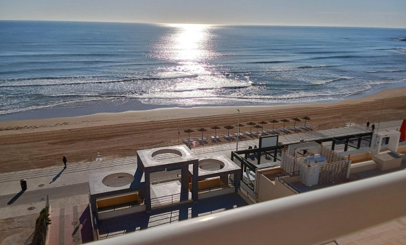 Resale - 1. Apartment / flat - Torrevieja - PLAYA DE LA MATA