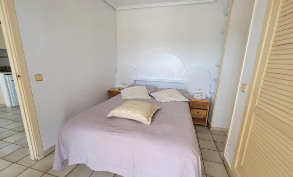 Resale - 1. Apartment / flat - Torrevieja - PLAYA DE LA MATA