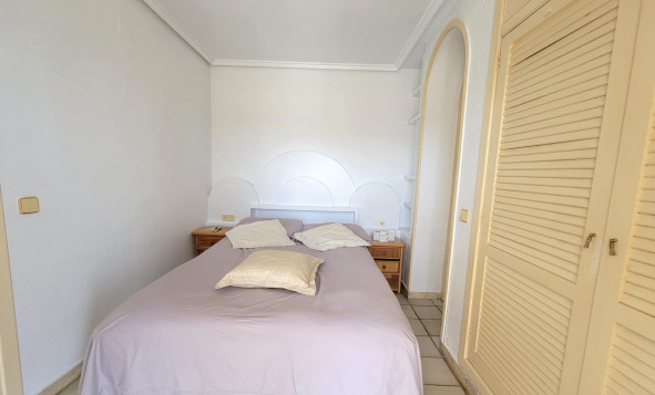 Resale - 1. Apartment / flat - Torrevieja - PLAYA DE LA MATA