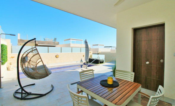 Resale - 3. Detached house - Villamartin - Costa Blanca South