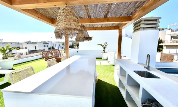 Reventa - 3. Casa indepiende - San Miguel de Salinas - Costa Blanca Sur
