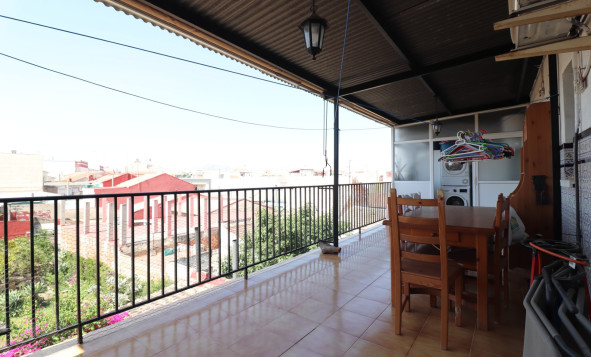 Reventa - 1. Apartamento / piso - Dolores - Dolores - Town