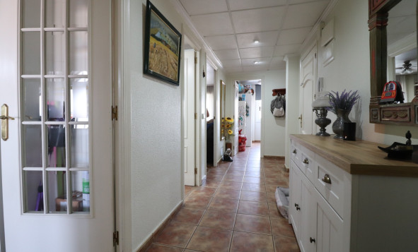 Reventa - 1. Apartamento / piso - Dolores - Dolores - Town