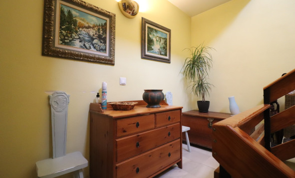 Reventa - 1. Apartamento / piso - Dolores - Dolores - Town