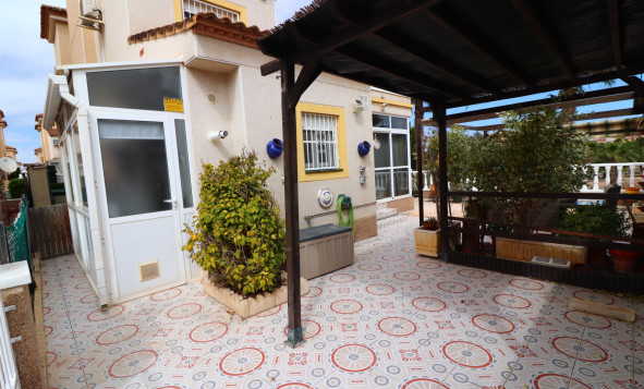 Resale - 4. Semi-detached villa - Algorfa - Costa Blanca South