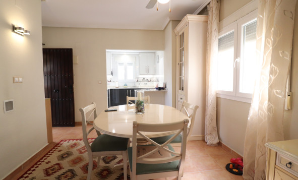 Resale - 4. Semi-detached villa - Algorfa - Costa Blanca South