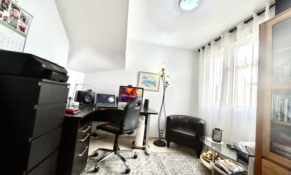 Resale - 1. Apartment / flat - La Zenia - Costa Blanca South