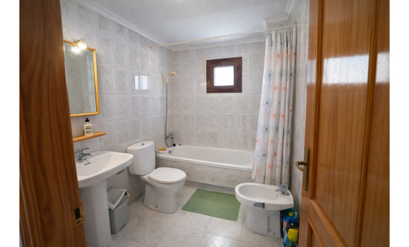 Reventa - 1. Apartamento / piso - Torrevieja - PLAYA DE LA MATA