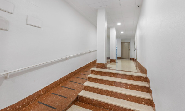 Reventa - 1. Apartamento / piso - Torrevieja - Costa Blanca Sur