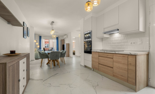 Resale - 1. Apartment / flat - Torrevieja - Costa Blanca South