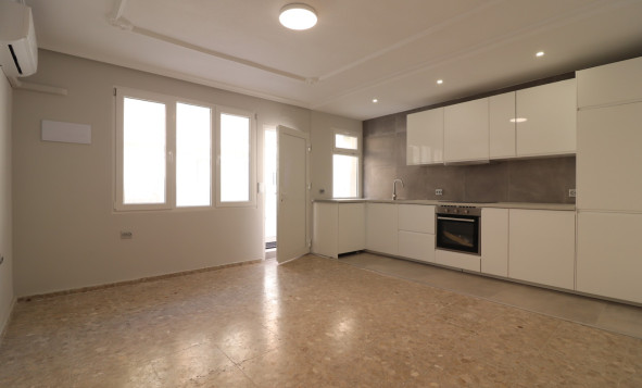 Resale - 1. Apartment / flat - Torrevieja - Torre La Mata