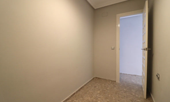 Resale - 1. Apartment / flat - Torrevieja - Torre La Mata