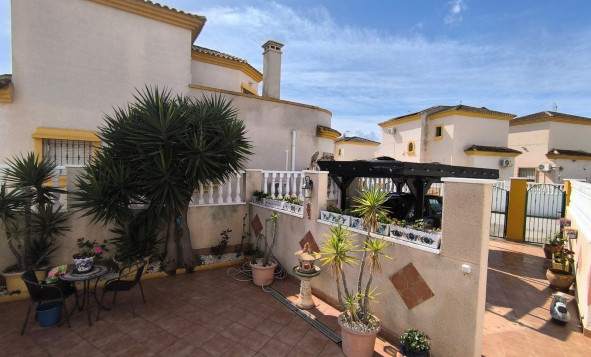 Resale - 3. Detached house - Guardamar del Segura - Costa Blanca South