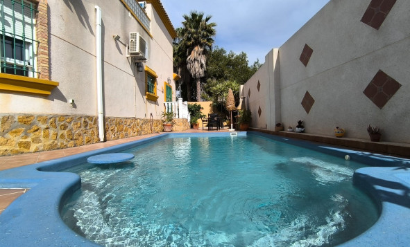 Resale - 3. Detached house - Guardamar del Segura - Costa Blanca South