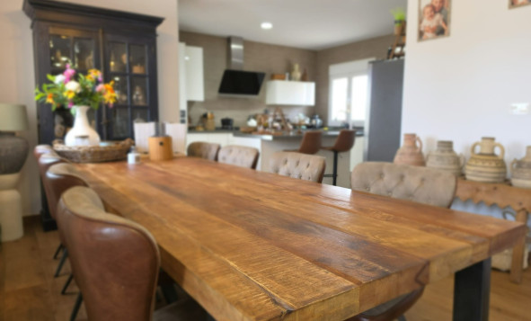 Resale - 7. Finca / Country property - Pinoso - Pinoso - Country