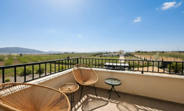 Resale - 7. Finca / Country property - Pinoso - Pinoso - Country