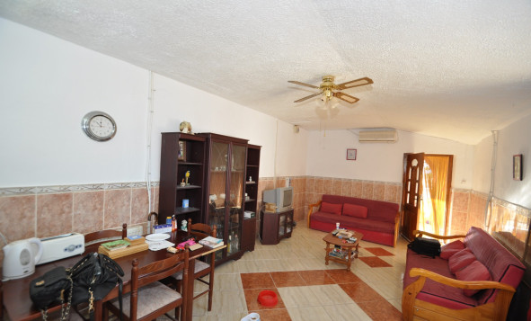 Resale - 7. Finca / Country property - Pinoso - Pinoso - Town