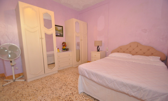 Resale - 7. Finca / Country property - Pinoso - Pinoso - Town