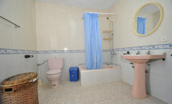 Resale - 7. Finca / Country property - Pinoso - Pinoso - Town