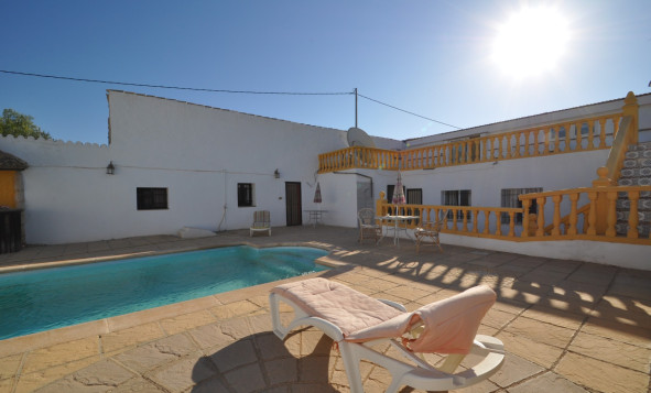 Resale - 7. Finca / Country property - Pinoso - Pinoso - Town